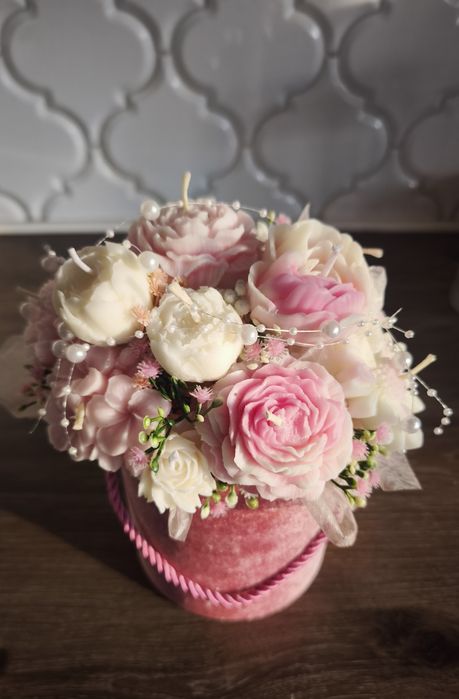 Flower Box ze świec świece sojowe,piękny prezent