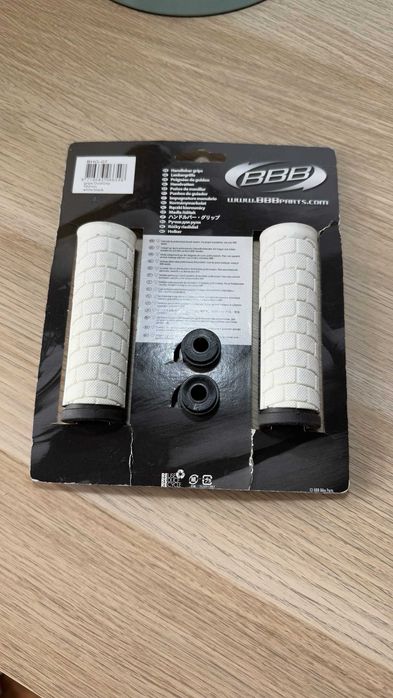 Gripy rowerowe BBB BHG-07 – białe / czarne