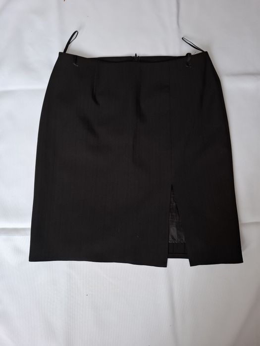 Czarny, damski 3 częściowy komplet.