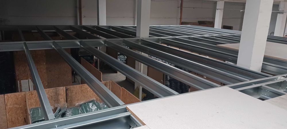 Antresole przemysłowe piętro regały podesty platformy 20m x 5m