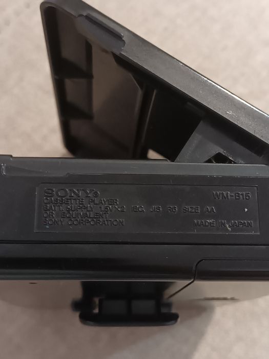 Walkman Sony WM-B15

- Modelo: WM-B115
- Função Meg