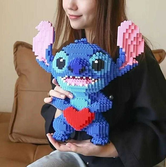 Конструктор із блоків Magic Blocks Светящийся Bearbrick из миниблоков