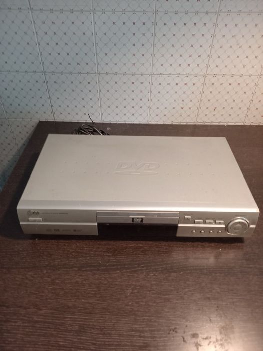 DVD LG modelo DVD4210 avariado  para peças peças