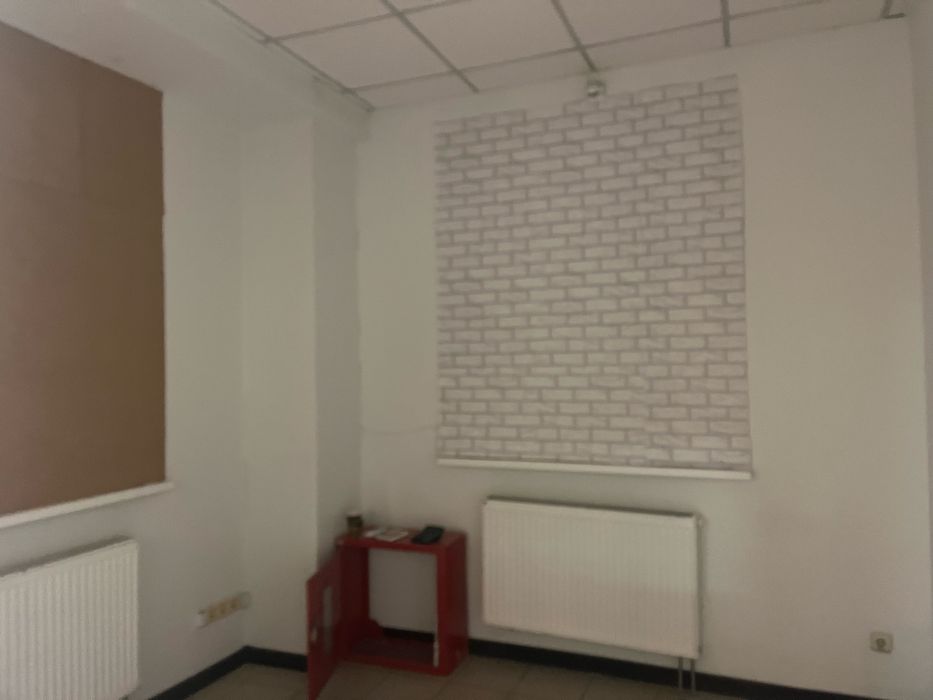 Оренда 98 м2 ,Ахматова 14- а, 42000 грн