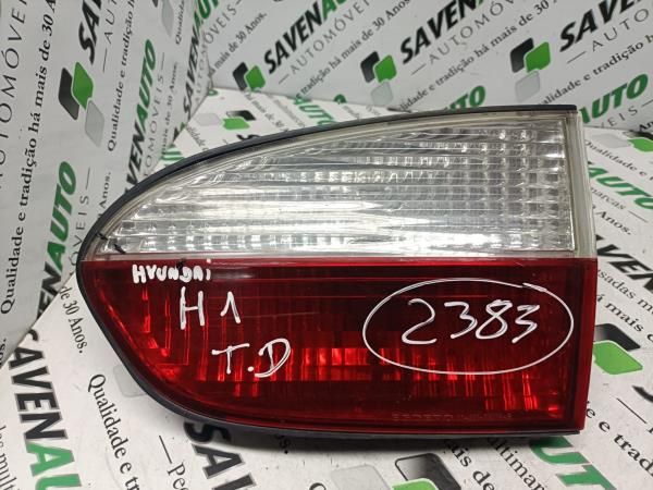 Farolim direito HYUNDAI H-1 / Starex (A1)