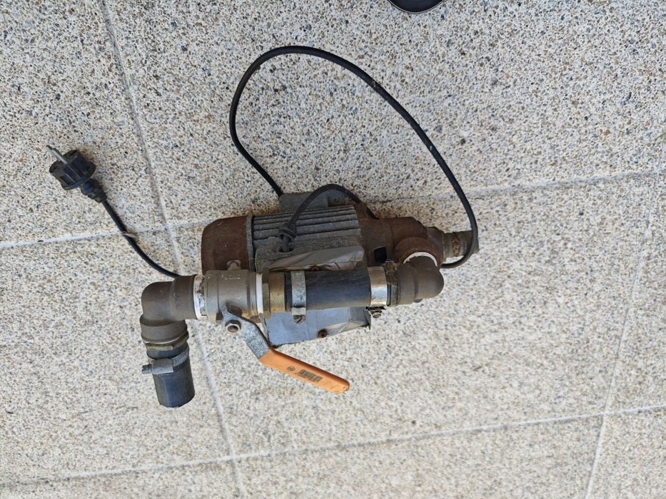 Bomba de Água Elétrica de Superfície 1" (com acessórios e torneira)