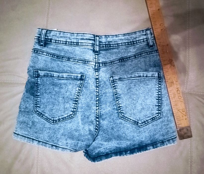 Джинсові шорти з завищеною талією, S/36,