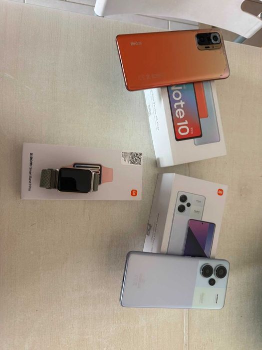 Telemóvel Xiaomi e relógio