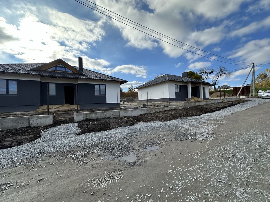 Продаж новозбудованого цегляного будинку в районі Луцького кільця