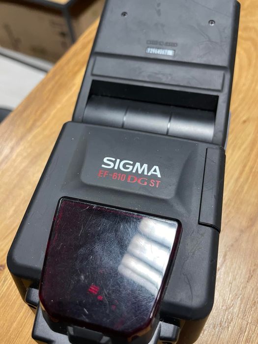 Zestaw fotograficzny Canon EOS 600D i obiektywy