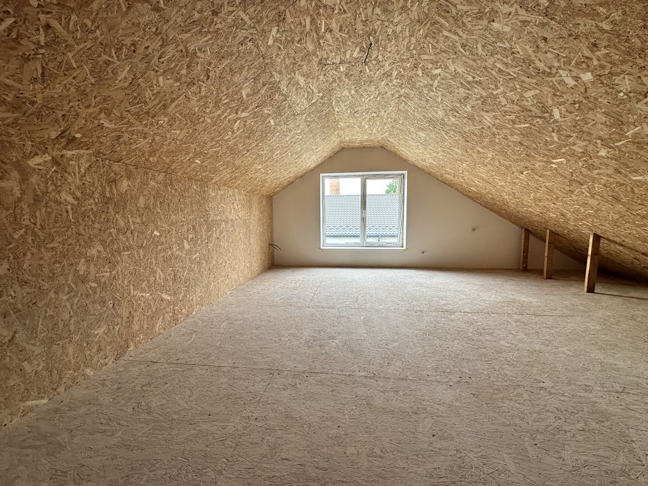 Компактний дуплекс в Котеджному містечку.