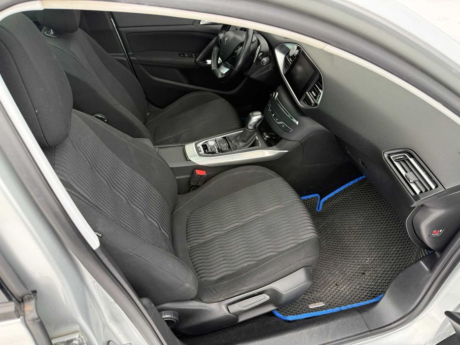 Peugeot Пежо 308 SW 2016