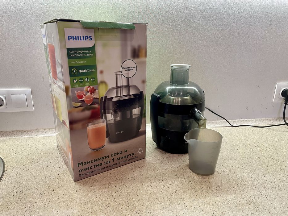 Центрифужна соковижималка Philips Viva Collection