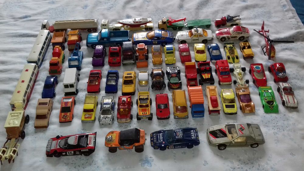 Carrinhos miniatura Majorette, Matchbox,Tomica,Corgi , outros