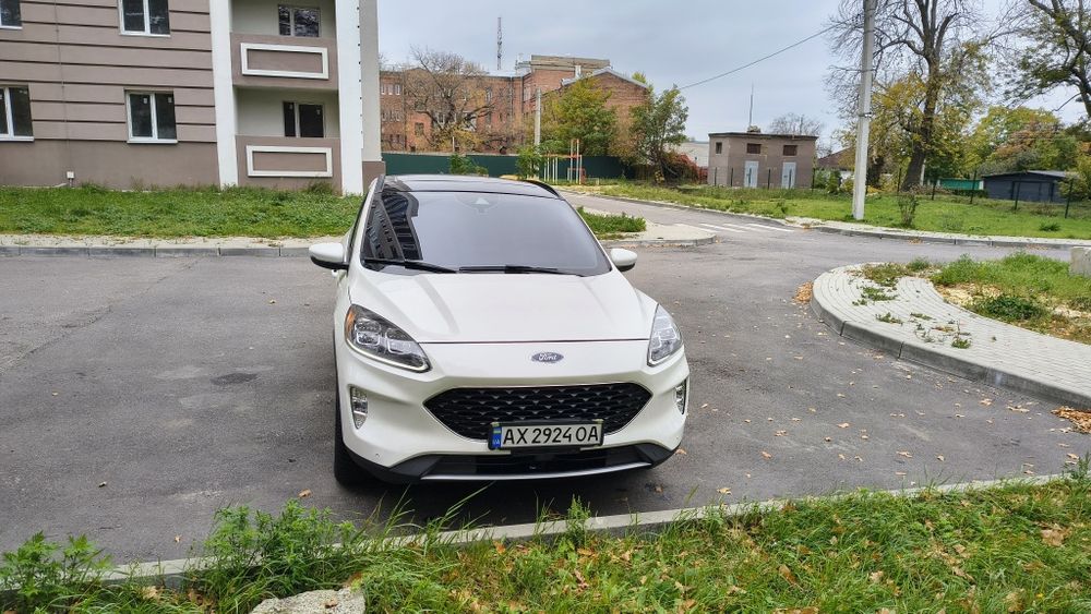 Продам Ford Escape Titanium