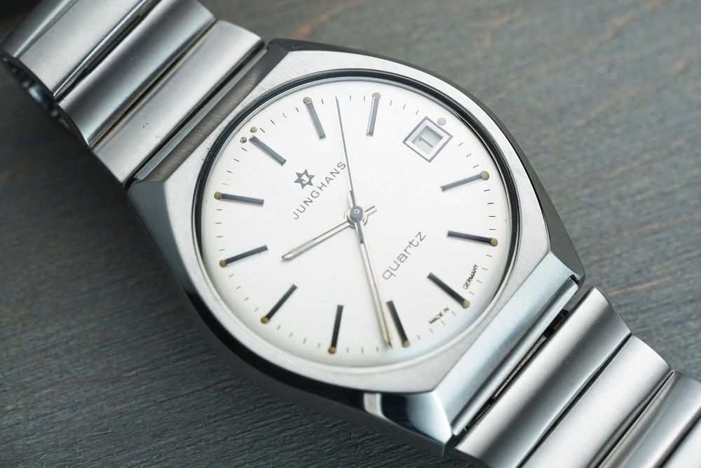 Zegarek Junghans, lata 70/80, vintage odnowiony, kwarcowy