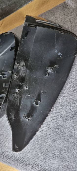 Audi RS3 8Y Obudowy Lusterek BLACK GLOSS OEM