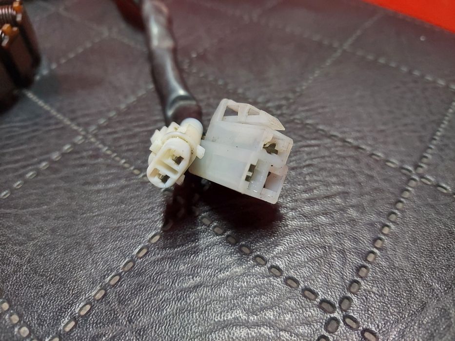 Alternator Yamaha YZF R125 Stator iskrownik uzwojenie  stojan magneto