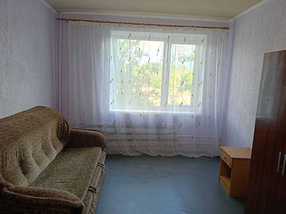 Ціна з комунальними. Оренда окремої кімнати. В районі Подолу.