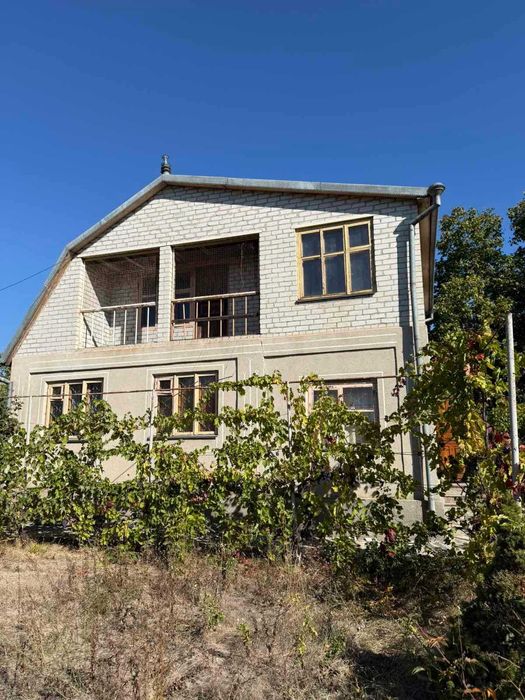 Продам будинок в тихому місці