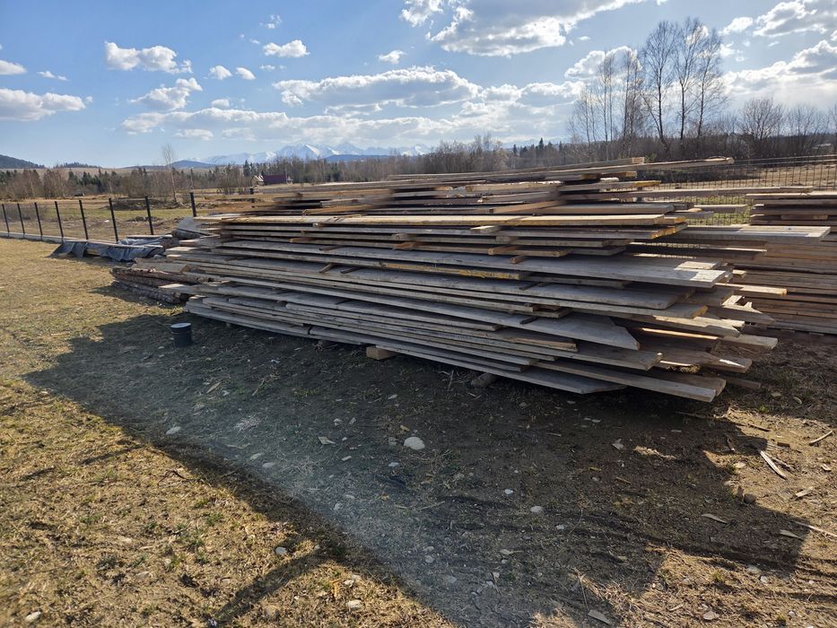 deski szalunkowe 32mm i stęple po budowie, używane.