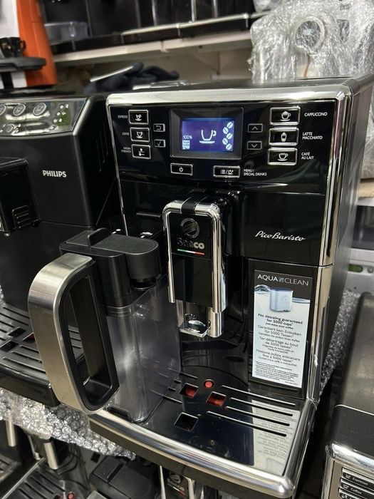 Кофемашина  кофеварка кавоварка кофемашина