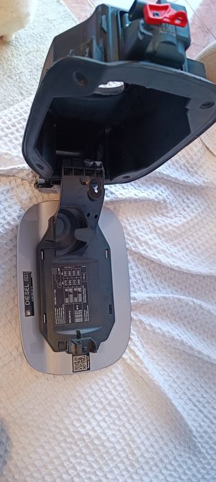 Porta de combustível mercedes benz