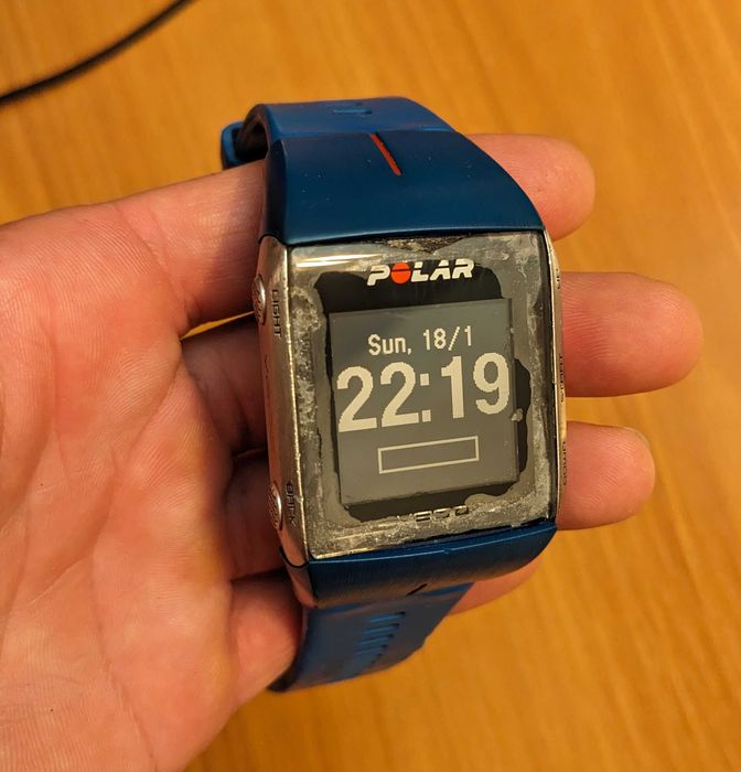 Біговий годинник Polar V800