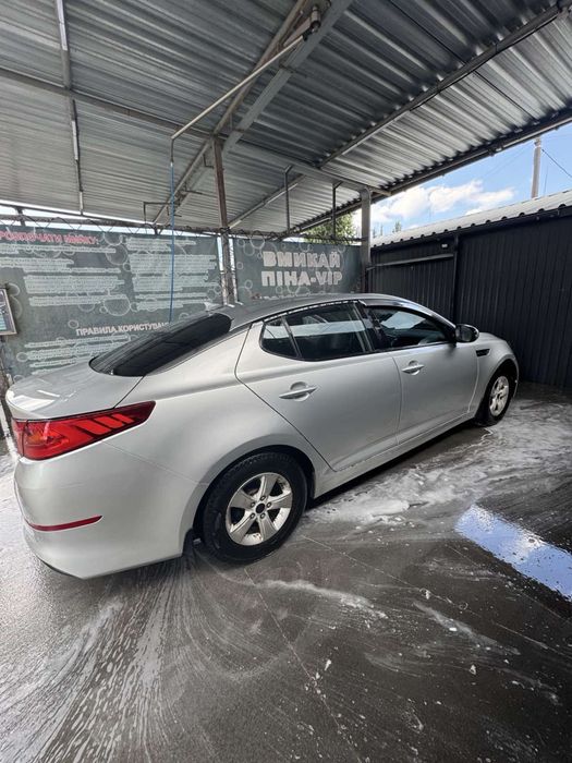 KIA K5 2014 року