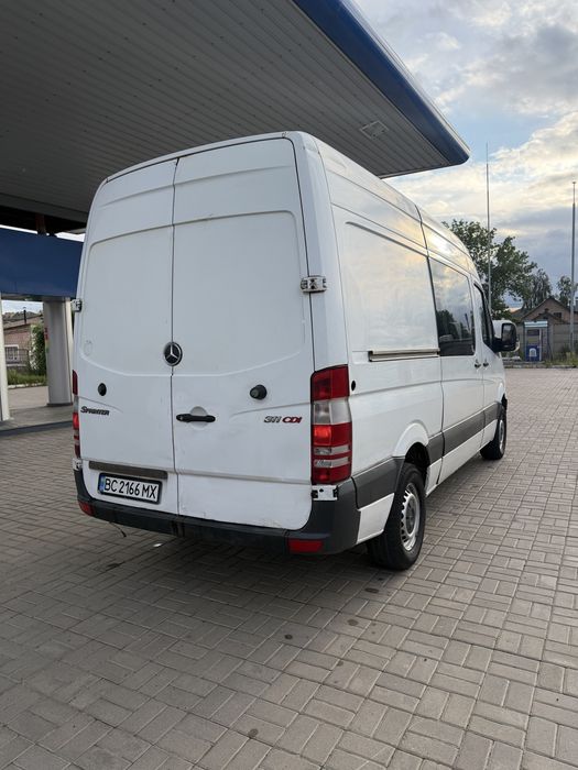 Mercedes-Benz Sprinter 311