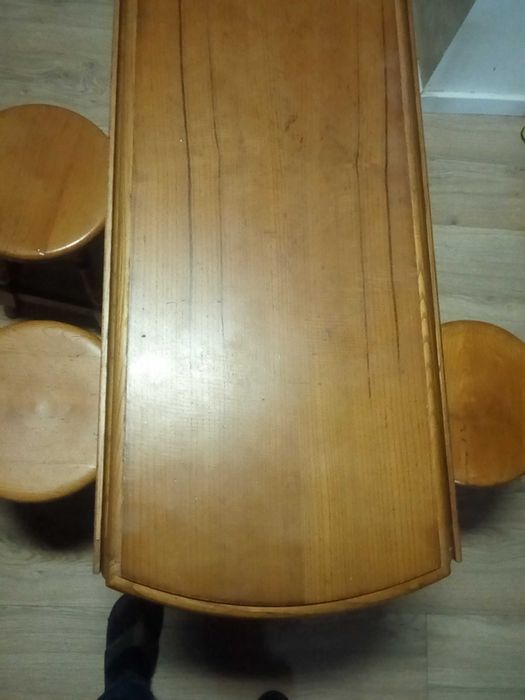 Conjunto de mesa dobrável + 3 bancos em madeira maciça