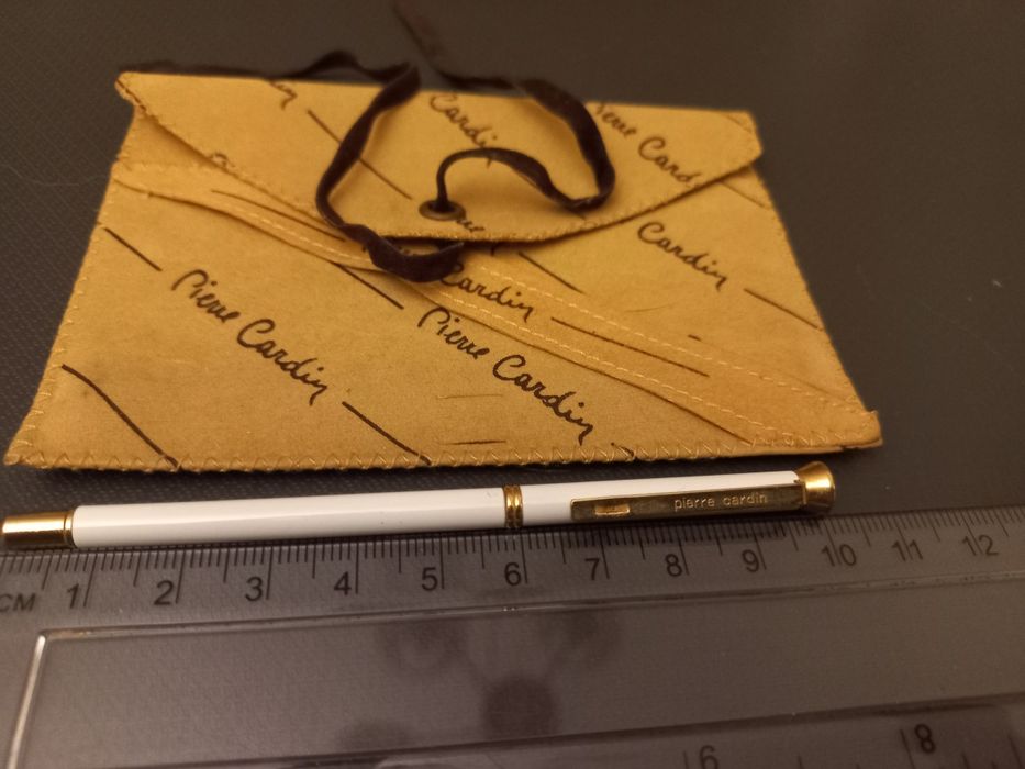 Caneta miniatura Pierre Cardin