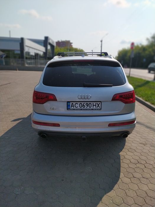 Обміняю ауді Q7 на нерухомість
