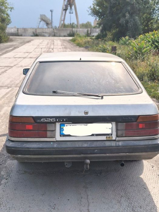 продам машину mazda 626