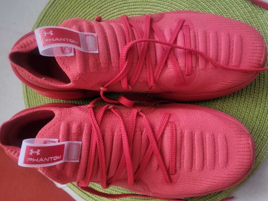 Under Armour, czerwone, 41, 26,5 cm, jak nowe
