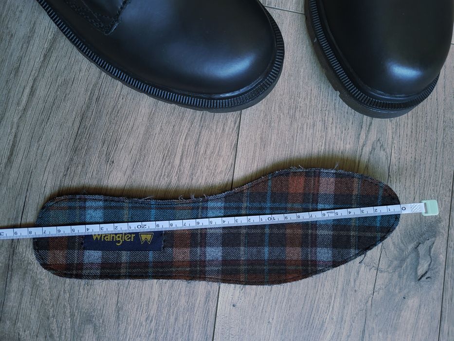 Чоловічі шкіряні чоботи (42)