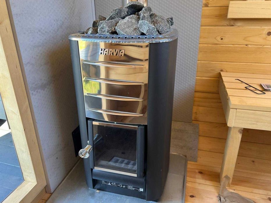 Sauna ogrodowa z piecem opalanym drewnem panorama kwadratowa 1-8 osób