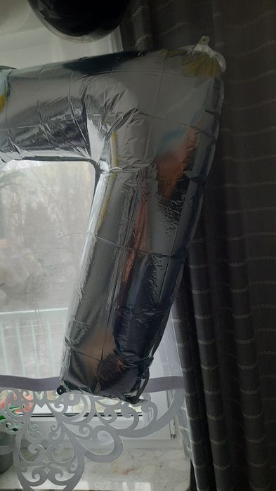 Balon urodzinowy srebny  cyfra 7  Duza plus świeczka na tort srebna 7