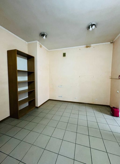 Здається комерційне приміщення