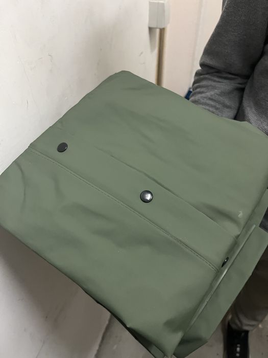 2 Casacos impermeável caça e 1 calças