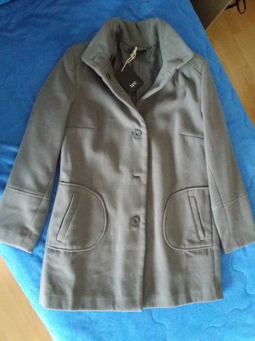 Płaszcz przejściowy z flauszu 44 Nowy