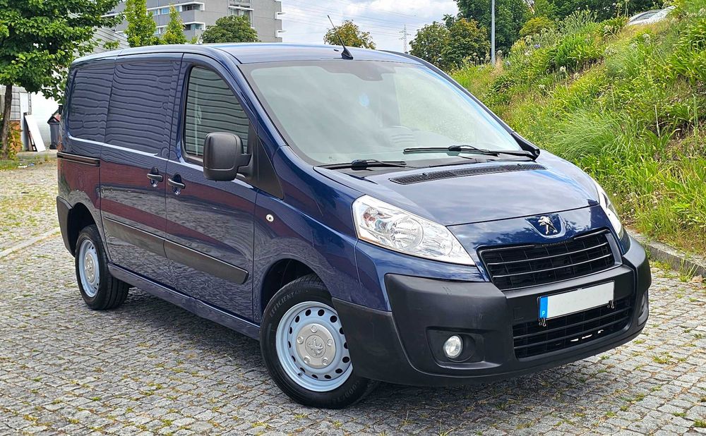 Peugeot Expert 2.0 HDI NavTech