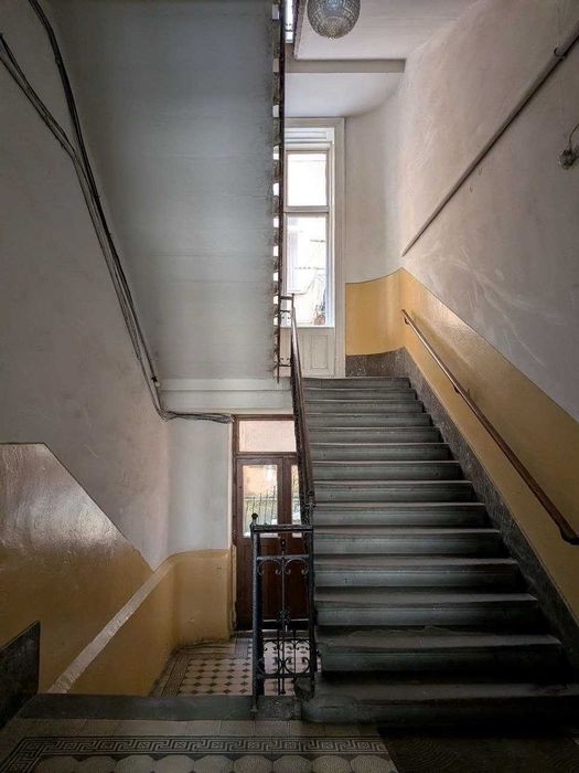 продаж 4 кім 2х рівнева квартира вул Нижанківського