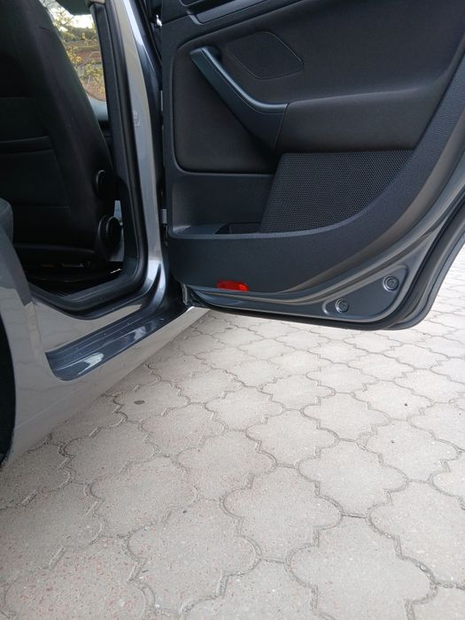 Продам гольф6  2011р 1.2 бензин