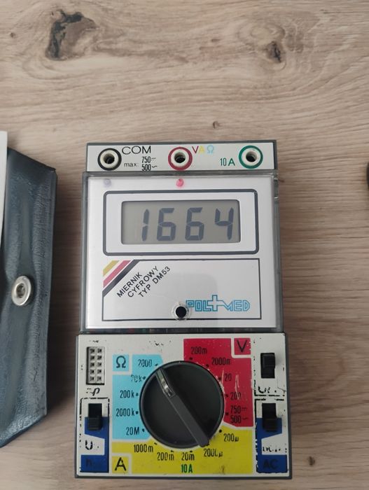 Miernik Cyfrowy  Retro