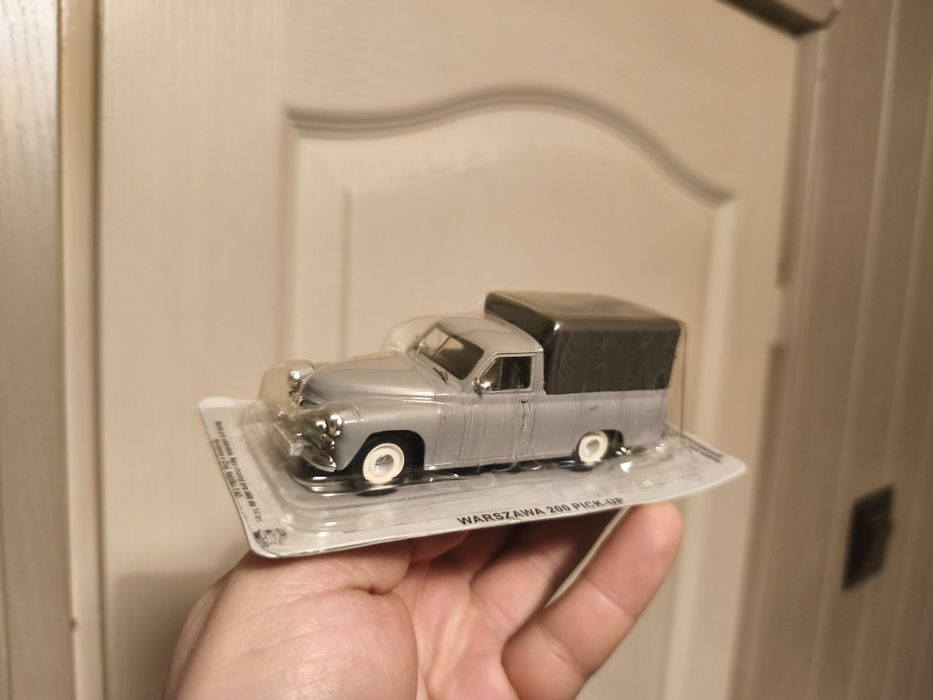 >Kultowe auta PRL Warszawa 200 Pickup, 1:43, DeAgostini, stan NOWY-!"