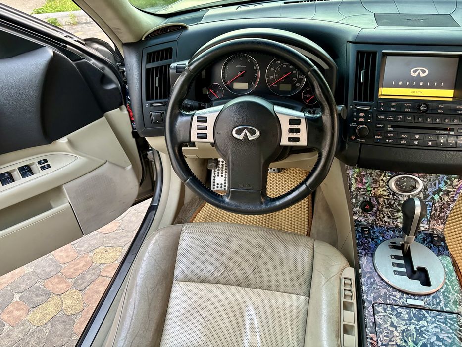 Infiniti FX45 individual