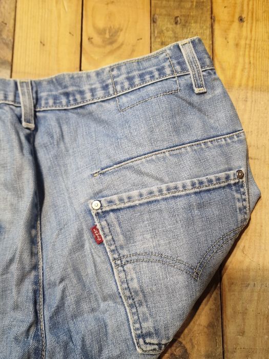Raras Levi's Engineered Jeans | Peça Vintage Única dos Anos 2000