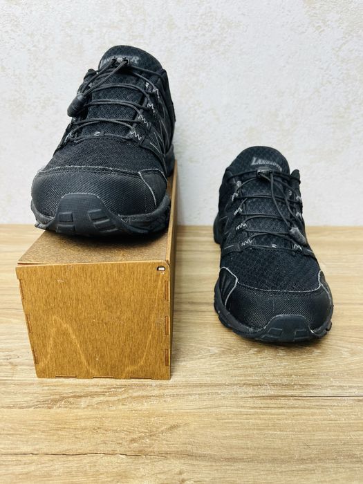 Кросівки Landrover