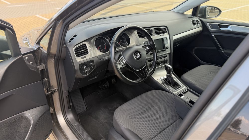 Vendo VW Golf 7 Variant 1.6 TDI DSG
